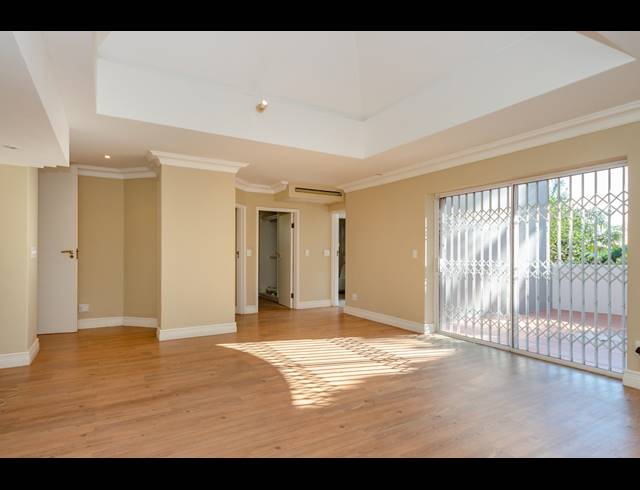 3 BEDROOM DUPLEX RENTED IN SANDHURST